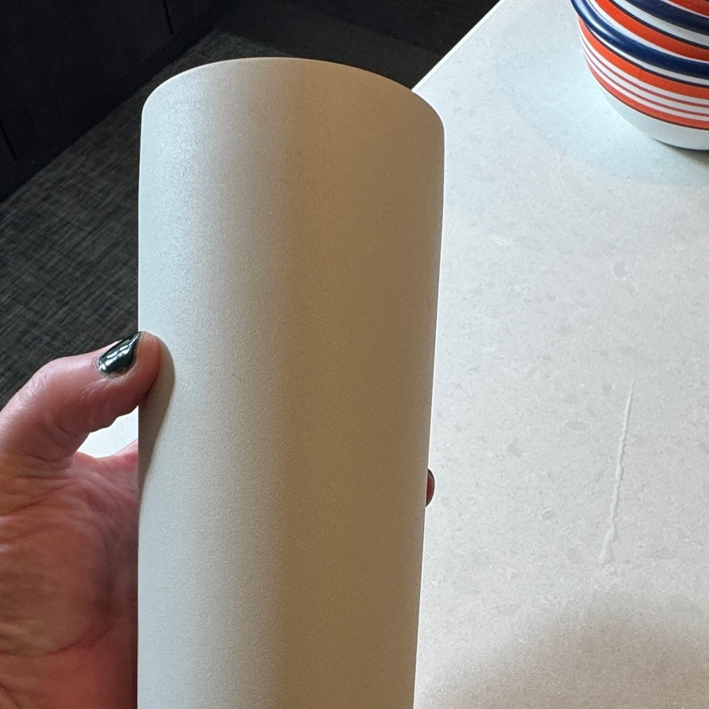 Thermos Cream Insulated Bottle - Picture 8 of 11